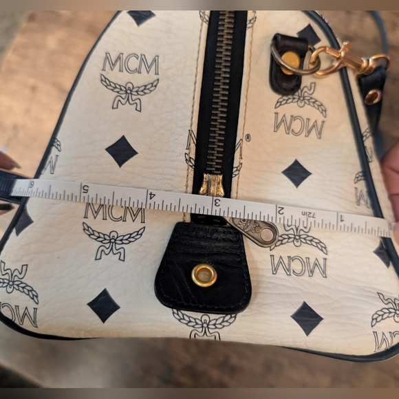 MCM White and Blue Crossbody Bag with Elegant Design - Picture 8 of 14